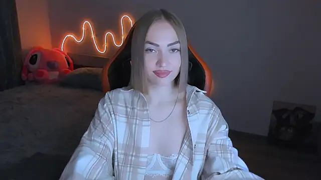 LaraKrein lk online show from 04-07-26, 03:34