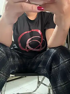 sharon-Hanna online show from 01-18-26, 01:20