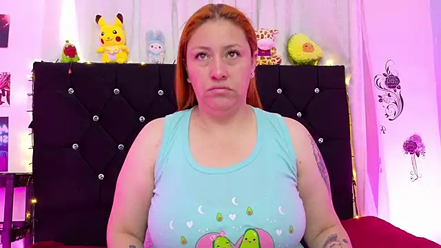 Snapshot of queen_marifer chatting on 10-10-25, 11:20 queen marifer online show from 10-10-25, 11:20