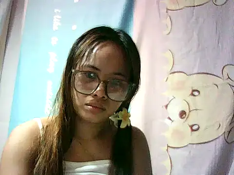 Katrina Summer online show from 12-15-25, 08:46