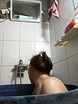 Bianly online show from 03-12-26, 01:06