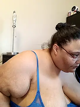 Snapshot of SexyBBW10790 chatting on 10-02-25, 09:22 SexyBBW10790 online show from 10-02-25, 09:22