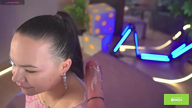 bllowwoww online show from 11-22-25, 08:13