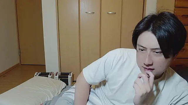 oyu kun online show from 03-28-26, 01:11