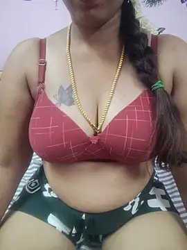 Snapshot of Tamil_Amul chatting on 08-04-26, 04:53 Tamil Amul online show from 08-04-26, 04:53