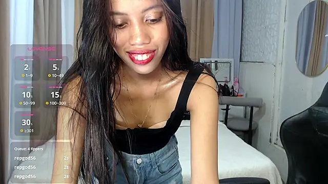 kourtneyluv  online show from 07-31-26, 05:29