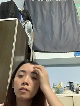 Snapshot of Minee1202 chatting on 06-19-26, 02:38 Minee1202 online show from 06-19-26, 02:38