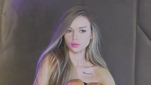 MarilynNova online show from 06-29-26, 04:41