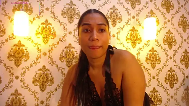 EMILYY WALKER online show from 09-26-25, 11:58