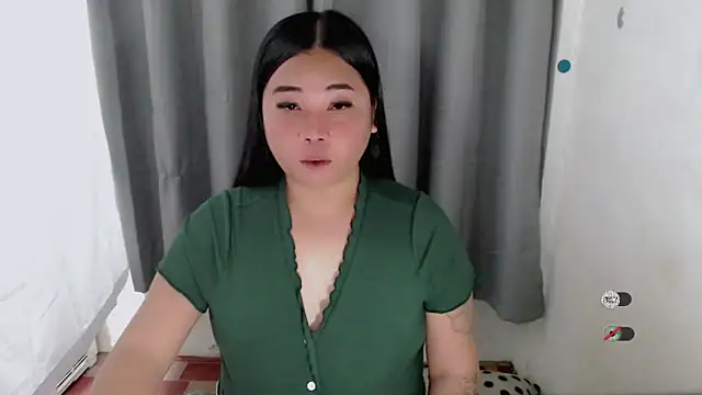 Snapshot of Yhana_Slut chatting on 10-02-25, 04:47 Yhana Slut online show from 10-02-25, 04:47