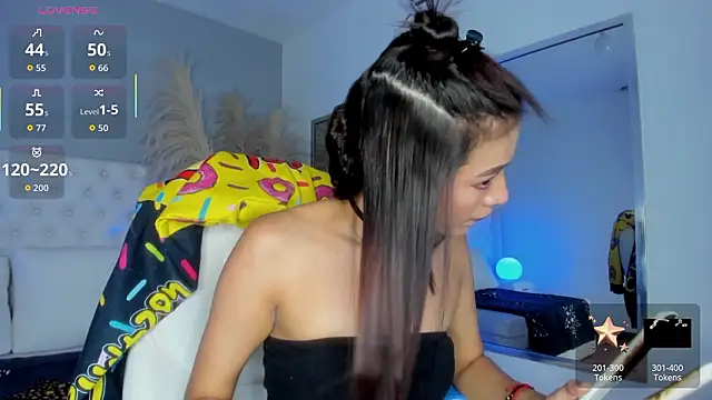 Ebonysweet   online show from 03-11-26, 07:53