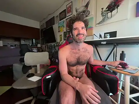 Pupscritch online show from 05-12-26, 02:25