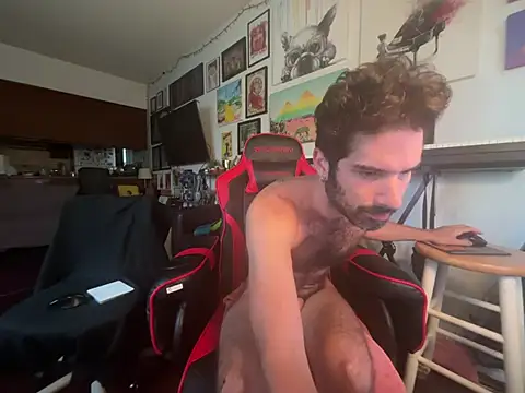 Pupscritch online show from 06-25-26, 02:32