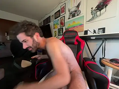 Pupscritch online show from 07-22-26, 06:00