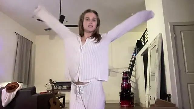 sweetceeme online show from 04-19-26, 08:57