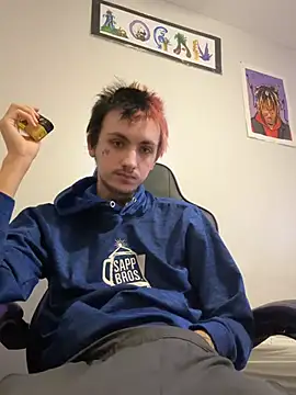 Capwildd 124 online show from 07-08-26, 12:15