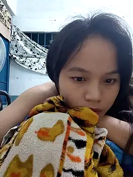 Snapshot of Anny-ly chatting on 09-19-25, 02:40 Anny-ly online show from 09-19-25, 02:40