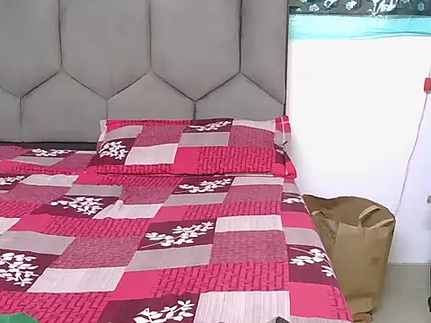 Diyaa Singh online show from 03-20-26, 06:51