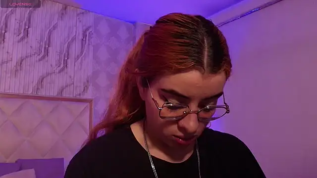 Naomy tay1 online show from 11-29-25, 02:36