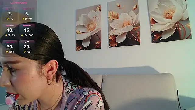 Violet tay1 online show from 11-13-25, 10:36