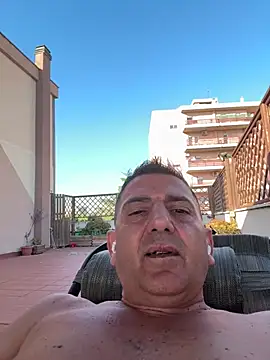 BULLBSX online show from 04-18-26, 03:49