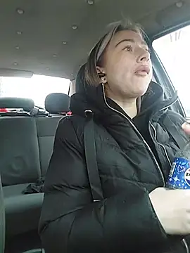 Reina Cummings online show from 01-15-26, 06:07