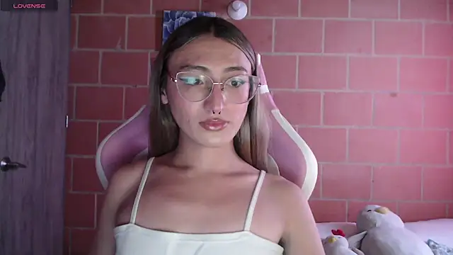 Andrea camilaaa online show from 09-10-25, 05:13