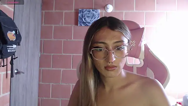 Andrea camilaaa online show from 09-27-25, 05:18