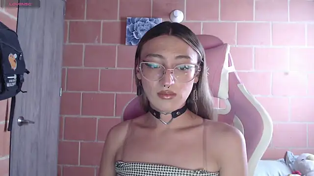 Andrea camilaaa online show from 10-01-25, 03:29