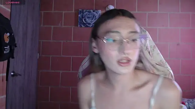 Andrea camilaaa online show from 10-14-25, 05:36