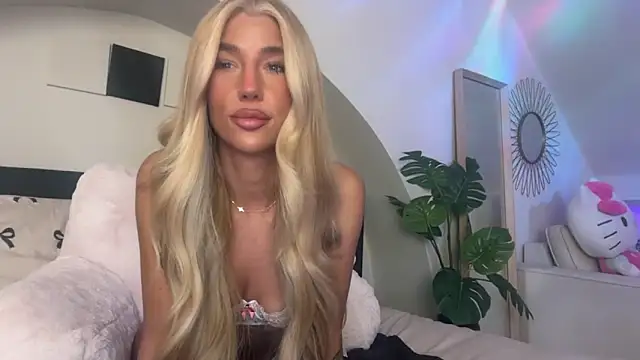 KENNIEXROSE online show from 03-26-26, 11:54