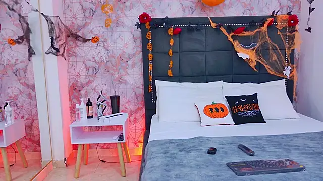 Angelique Angell online show from 11-02-25, 07:38