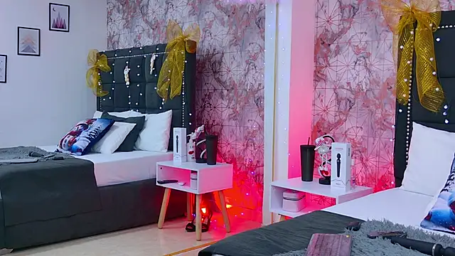 Angelique Angell online show from 11-29-25, 07:50