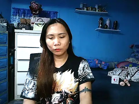 Snapshot of Yourdream07mixcey chatting on 02-06-26, 10:07 Yourdream07mixcey online show from 02-06-26, 10:07