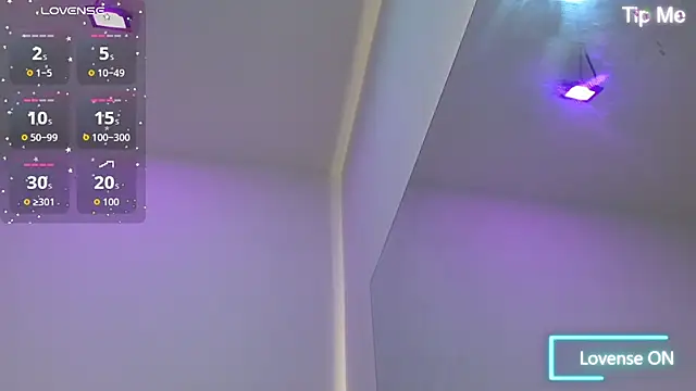 luna starr69 online show from 10-31-25, 01:34