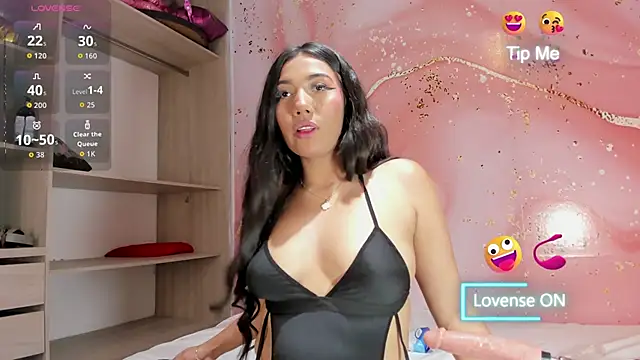 Snapshot of Annelov18 chatting on 09-09-25, 07:35 Annelov18 online show from 09-09-25, 07:35