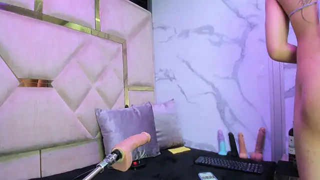 Allisonts69 online show from 02-03-26, 05:38