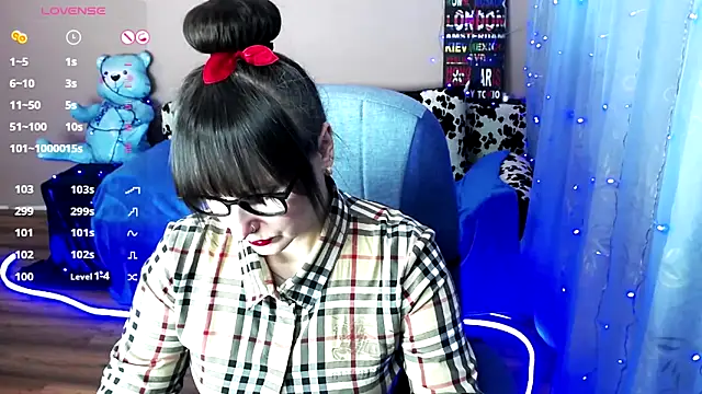 Snapshot of MilaRay chatting on 12-09-24, 10:54 MilaRay online show from 12-09-24, 10:54