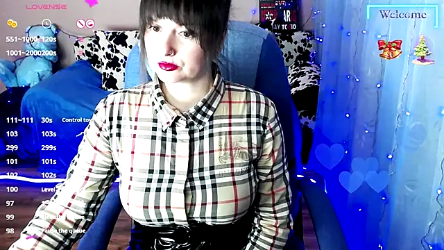 Snapshot of MilaRay chatting on 02-06-25, 02:26 MilaRay online show from 02-06-25, 02:26