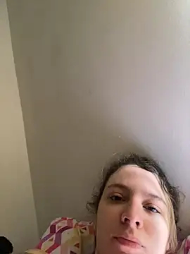 karla-thomsom10 online show from 11-22-25, 03:33