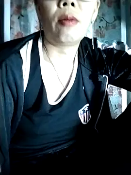 Minety473 online show from 12-16-25, 01:27