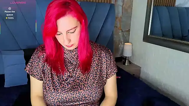 angel  red  online show from 11-30-25, 01:31