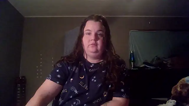 Snapshot of LittleBunny3 chatting on 12-16-25, 03:11 LittleBunny3 online show from 12-16-25, 03:11