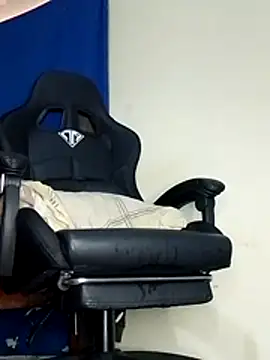 Bosssweet22cm online show from 12-04-25, 02:04