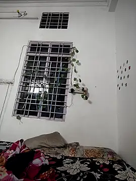 HOTSEXY KAVYA online show from 03-18-26, 04:48