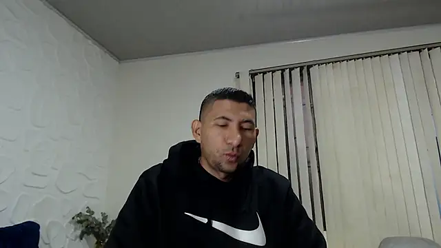 Morganandmegan online show from 11-19-25, 11:21