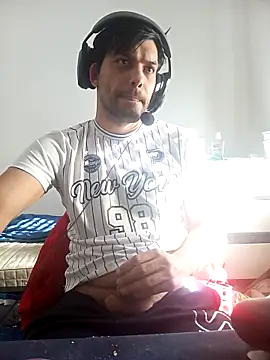 Snapshot of ghostfu1996 chatting on 03-25-26, 04:02 ghostfu1996 online show from 03-25-26, 04:02