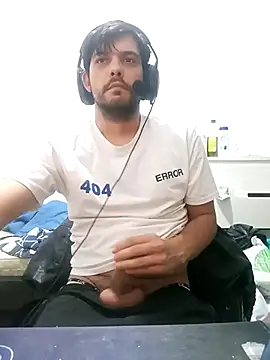 Snapshot of ghostfu1996 chatting on 04-01-26, 10:18 ghostfu1996 online show from 04-01-26, 10:18