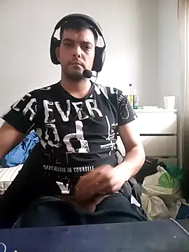 Snapshot of ghostfu1996 chatting on 04-14-26, 03:07 ghostfu1996 online show from 04-14-26, 03:07