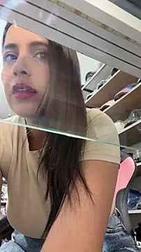 Snapshot of GiaDuque chatting on 04-15-26, 12:34 GiaDuque online show from 04-15-26, 12:34
